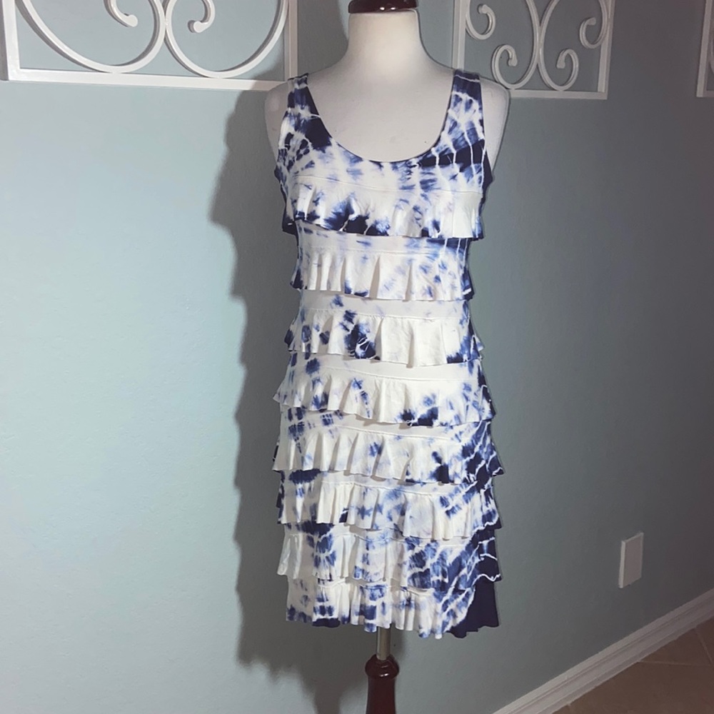Like new Isle Apparel Cha Cha Ruffle Dress